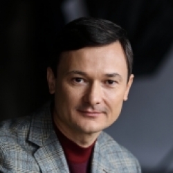 Максим Агаджанов