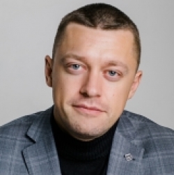 Эдуард Бугров