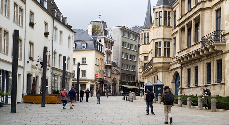 Как и зачем получить вид на жительство в Люксембурге?