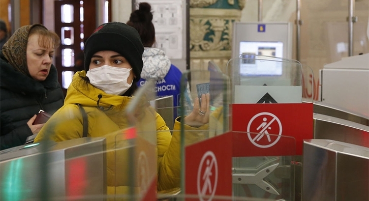 Кто ответит за очереди в метро в Москве?