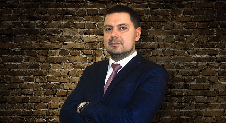 Личный бренд врача без отрыва от практики: как развить и преуспеть