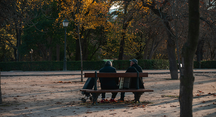 Рынок серебряной экономики в России: как бизнесу работать с аудиторией 50+